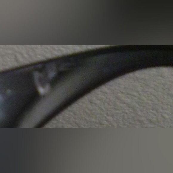 “TLM Polarized Retro Square Unisex Sunglasses - UV Protection - Minor Scratches” - Picture 11 of 11